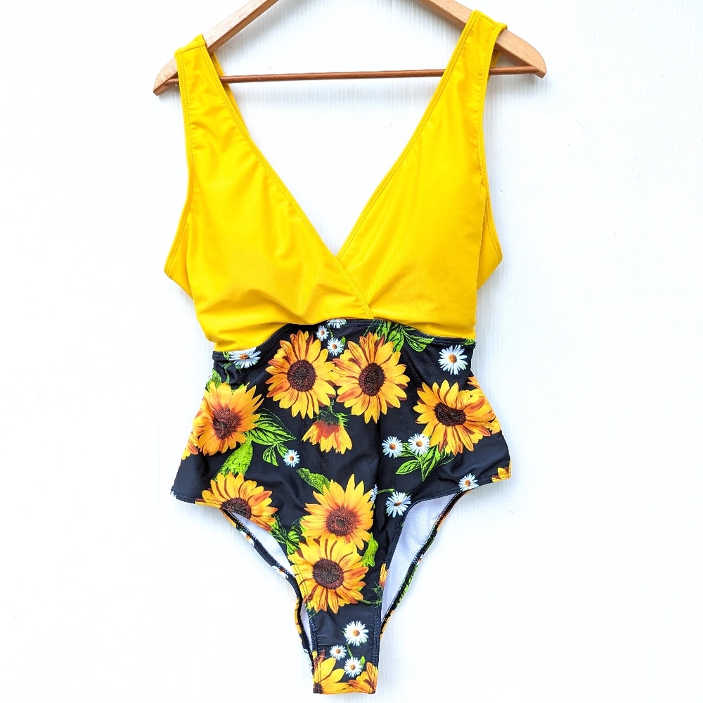 Women's Yellow Sunflower Print One Piece Swimsuit